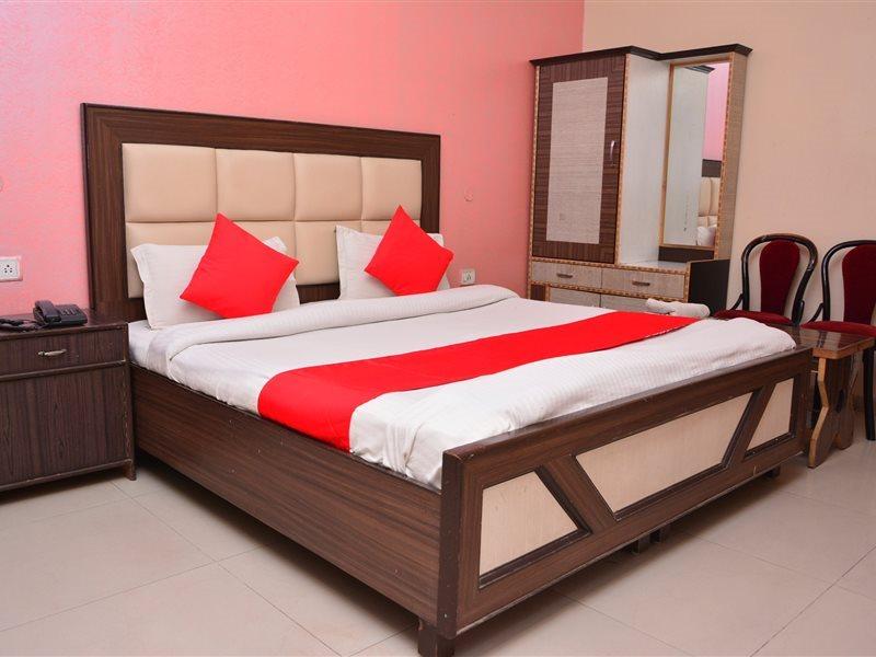 Airport Mayank Residency