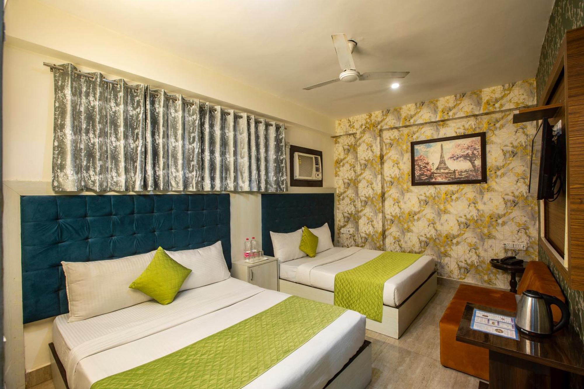 Airport Mayank Residency 3*