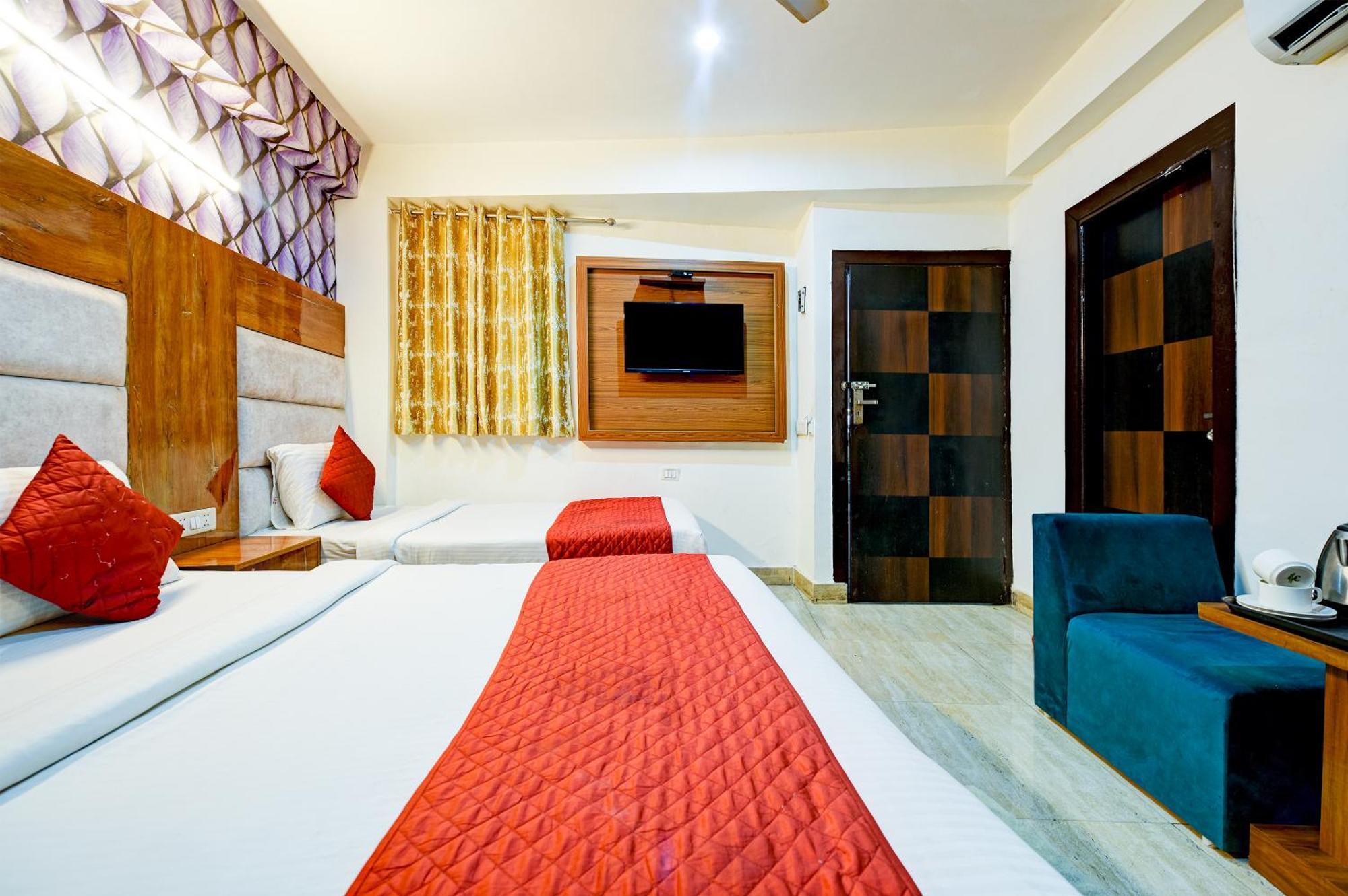 Airport Mayank Residency Couette-café 3*