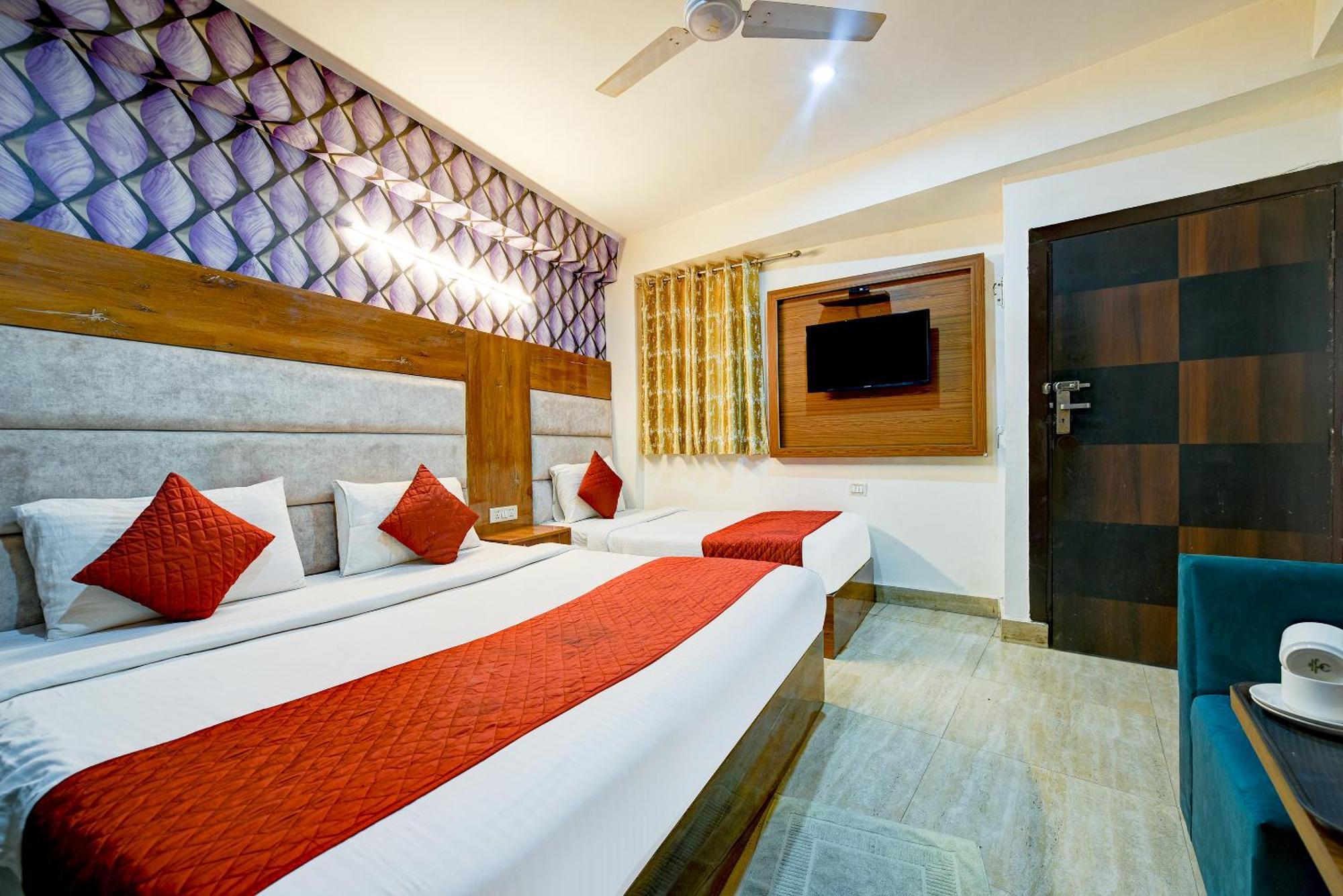 Airport Mayank Residency 3*
