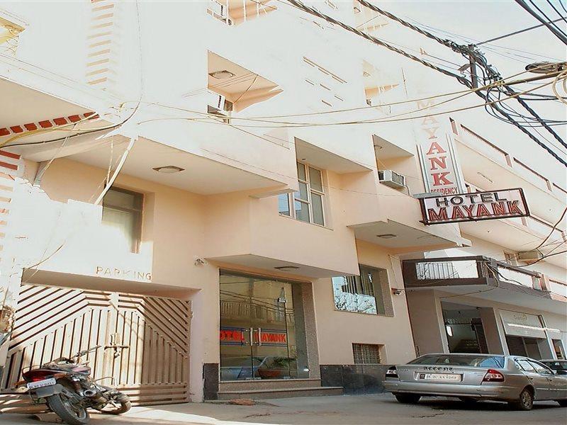 Couette-café Airport Mayank Residency 3*